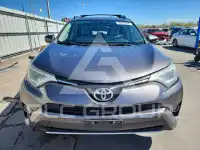 2016 Toyota RAV4 фото