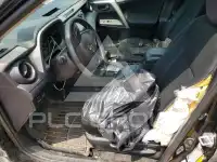 2016 Toyota RAV4 фото