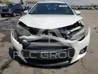 2016 Toyota COROLLA фото