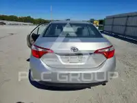 2016 Toyota COROLLA фото