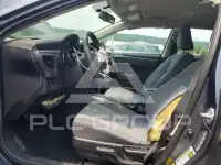 2016 Toyota COROLLA фото
