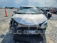 2016 Toyota COROLLA фото