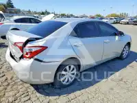 2016 Toyota COROLLA фото