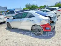 2016 Toyota COROLLA фото