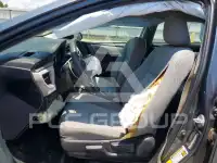 2016 Toyota COROLLA фото