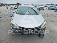2016 Toyota COROLLA фото