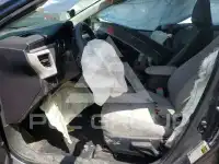 2016 Toyota COROLLA фото