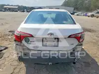 2016 Toyota COROLLA фото