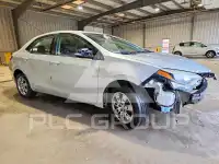 2016 Toyota COROLLA фото
