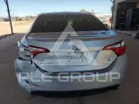 2016 Toyota COROLLA фото