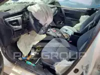 2016 Toyota COROLLA фото