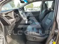 2016 Toyota SIENNA фото