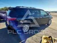 2016 Toyota SIENNA фото