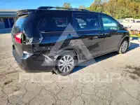 2016 Toyota SIENNA photo