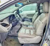 2016 Toyota SIENNA фото