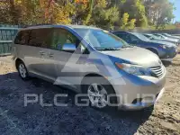 2016 Toyota SIENNA photo