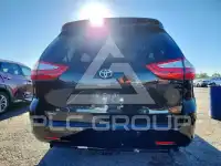 2016 Toyota SIENNA фото