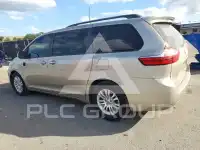 2016 Toyota SIENNA photo