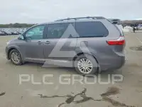 2016 Toyota SIENNA фото