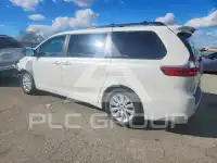 2016 Toyota SIENNA фото