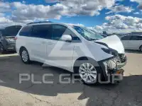 2016 Toyota SIENNA фото