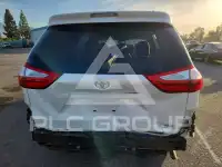 2016 Toyota SIENNA фото