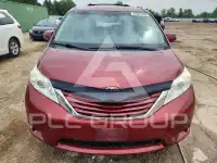 2016 Toyota SIENNA фото