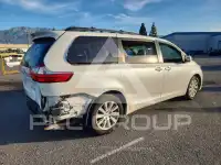 2016 Toyota SIENNA фото