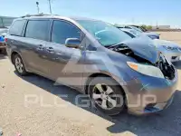 2016 Toyota SIENNA фото