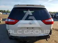 2016 Toyota SIENNA фото
