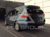 2016 Toyota SIENNA фото
