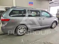 2016 Toyota SIENNA фото