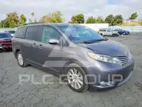 2016 Toyota SIENNA фото