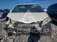 2016 Toyota SIENNA фото