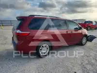 2016 Toyota SIENNA фото