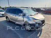 2016 Toyota SIENNA фото