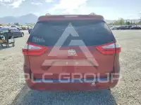 2016 Toyota SIENNA фото