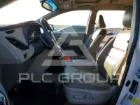 2016 Toyota SIENNA фото