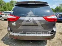 2016 Toyota SIENNA фото