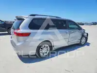 2016 Toyota SIENNA фото