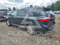 2016 Toyota SIENNA photo