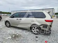 2016 Toyota SIENNA фото