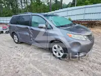 2016 Toyota SIENNA фото
