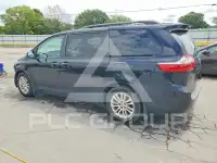 2016 Toyota SIENNA photo