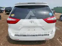 2016 Toyota SIENNA фото