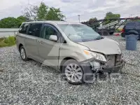 2016 Toyota SIENNA фото