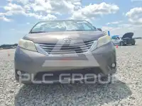 2016 Toyota SIENNA фото