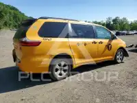 2016 Toyota SIENNA фото