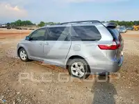 2016 Toyota SIENNA photo