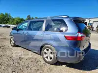 2016 Toyota SIENNA photo